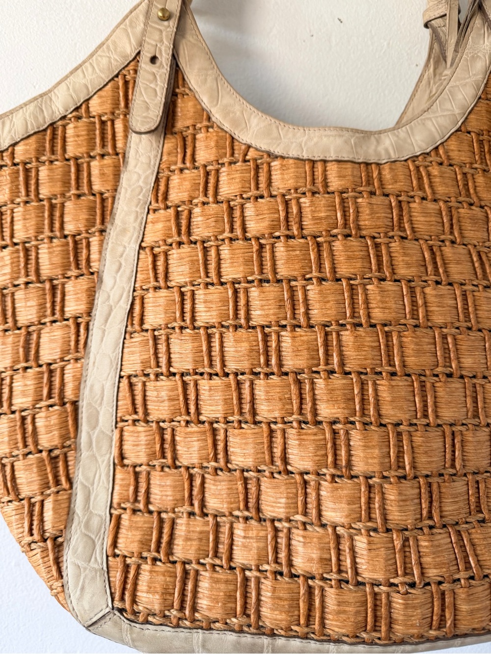 Brahmin Woven Straw Tote with Cream Leather Trim embossed croc - Picture 3 of 12